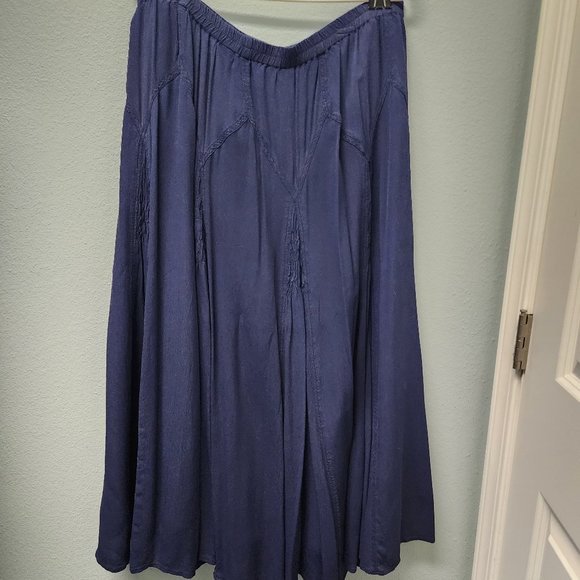 Coldwater Creek Dresses & Skirts - Coldwater Creek Women's Size Large Dark Blue Lined Long Skirt